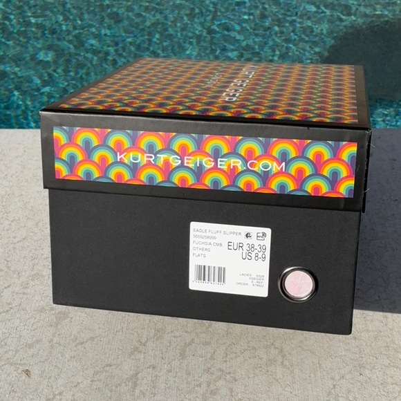 Kurt Geiger Eagle Fluff Slippers New In Box Size 8-9 - Picture 8 of 12